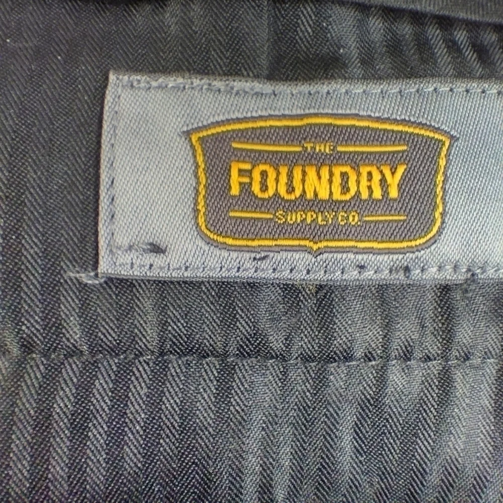 FOUNDRY Tan Pleated Dress Slacks Men's Size 44×28